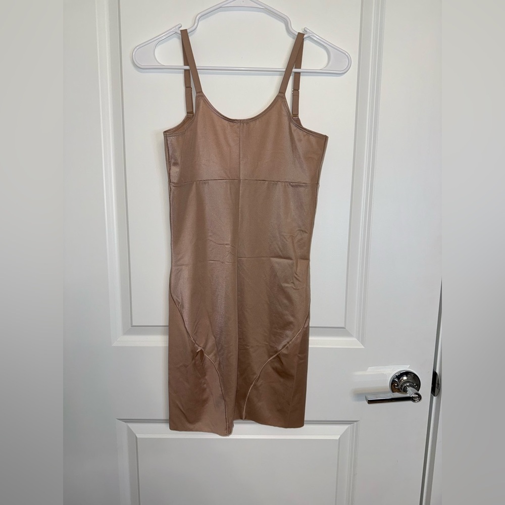 SPANX Tan Shapewear Slip Medium
